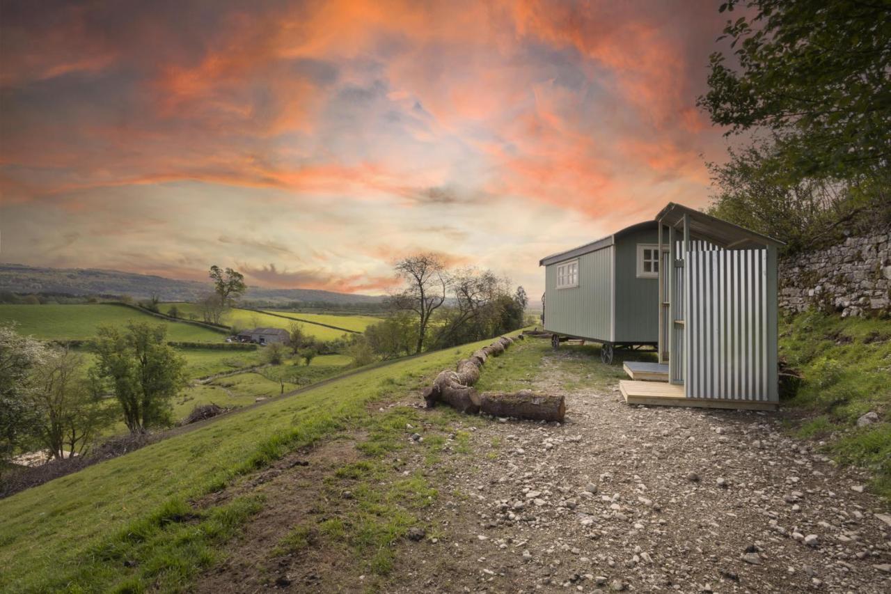 The Heron Shepherds Hut At Lyth Valley Brigsteer Exteriér fotografie